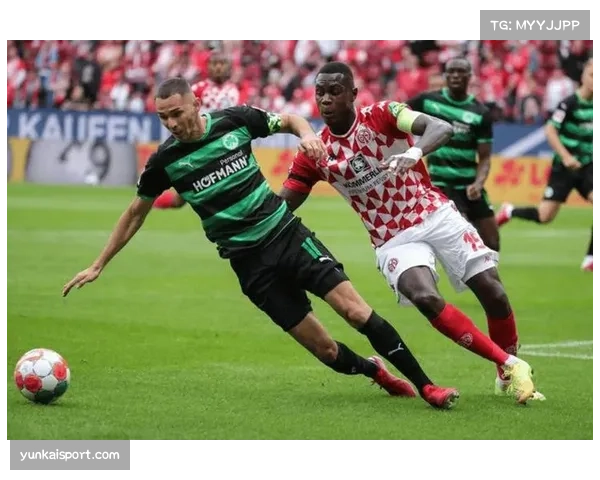 海登海姆任意球机会13次，边路进攻威胁明显